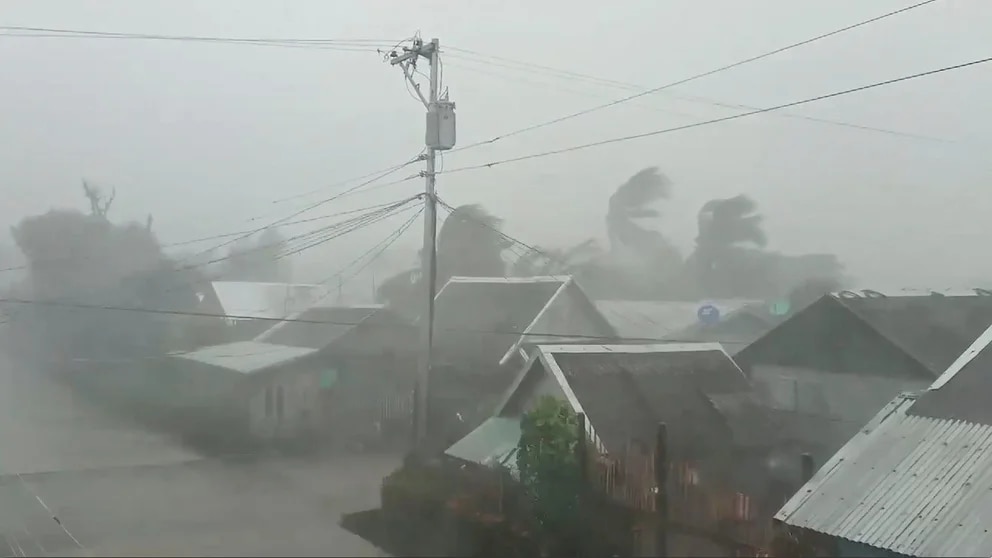 tifón Rai Filipinas